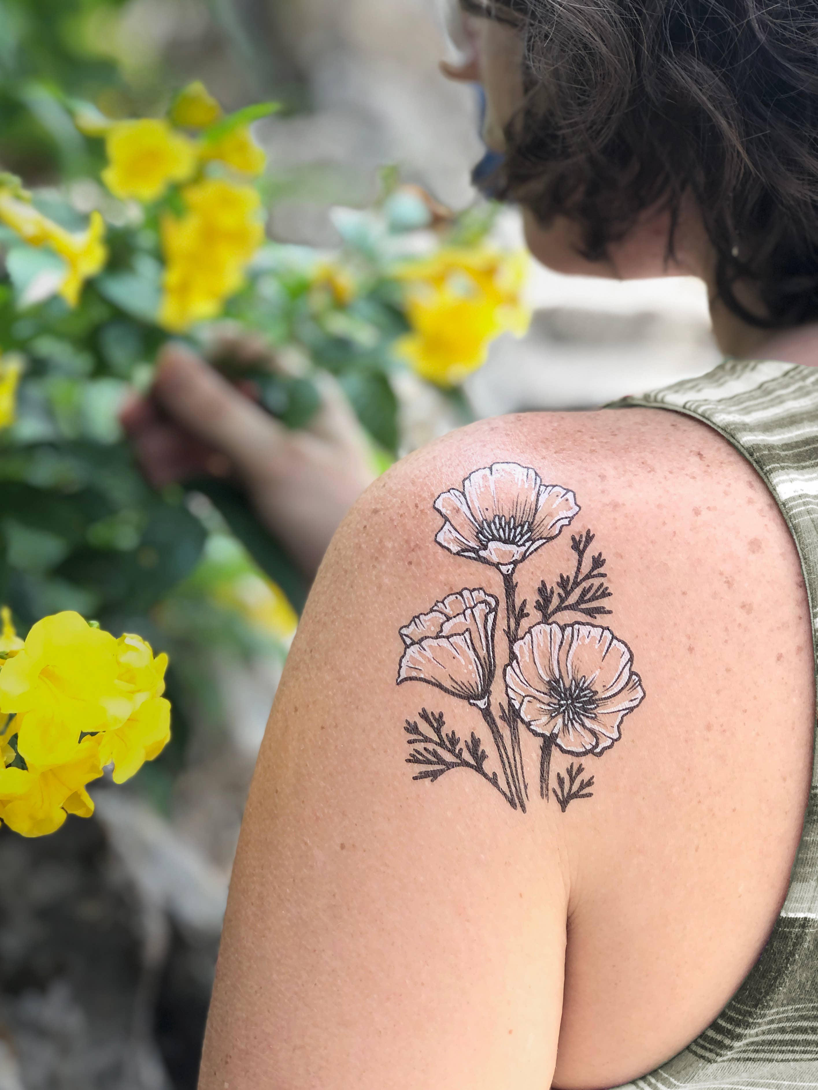 25+ State of California Tattoos Designs (2023) - Bear, Flowers