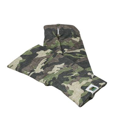Snow Sleeves Camo Yourself Green- Show off your army pride or love of hunting with this classic green camouflage print.  