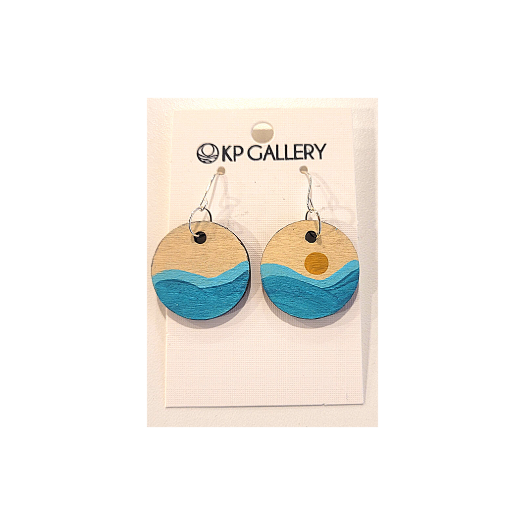 Bodies of water draw us is and hold us captive, few compare to Lake Superior.  These gorgeous earrings will pay homage to your love affair with the big lake, while setting you apart. Handmade by Wisconsin Artist, KP Gallery Hypoallergenic posts Made in Bayfield, Wisconsin