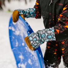 Load image into Gallery viewer, Snow Sleeve Wrist Gaiters keep wrists warm and dry so everyone can have more fun in the snow. 