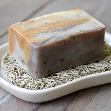 This eco-friendly, USA Made soap lift gives your soap an attractive look while adding longevity.  Helps your bar of soap last longer and not stick to the soap dish or shower shelf