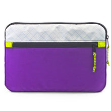 Load image into Gallery viewer, A minimally designed laptop sleeve made for the busy straight shooter. With durable, water repellent fabrics and padded interior structure, Flowfold’s Ally Laptop Case is a subtly stylish, highly functional companion that keeps your valuable electronics safe and protected. With a convenient outer zip pocket for a charger, mouse, headphones, or other electronic additions, the Ally lives up to its name and keeps you organized throughout your day.  Proudly made in Maine, USA 